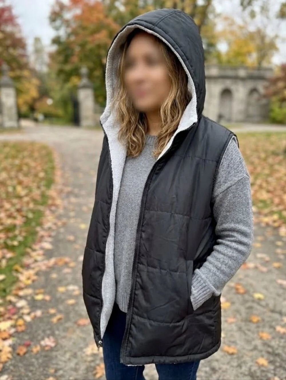 Source Unknown Black Quilted Hooded Vest with Sherpa Lining